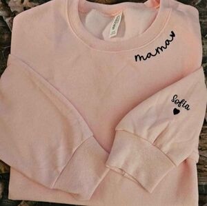 Jerzees Soft Pink Mama Sweatshirt with "Sofia" On Wrist